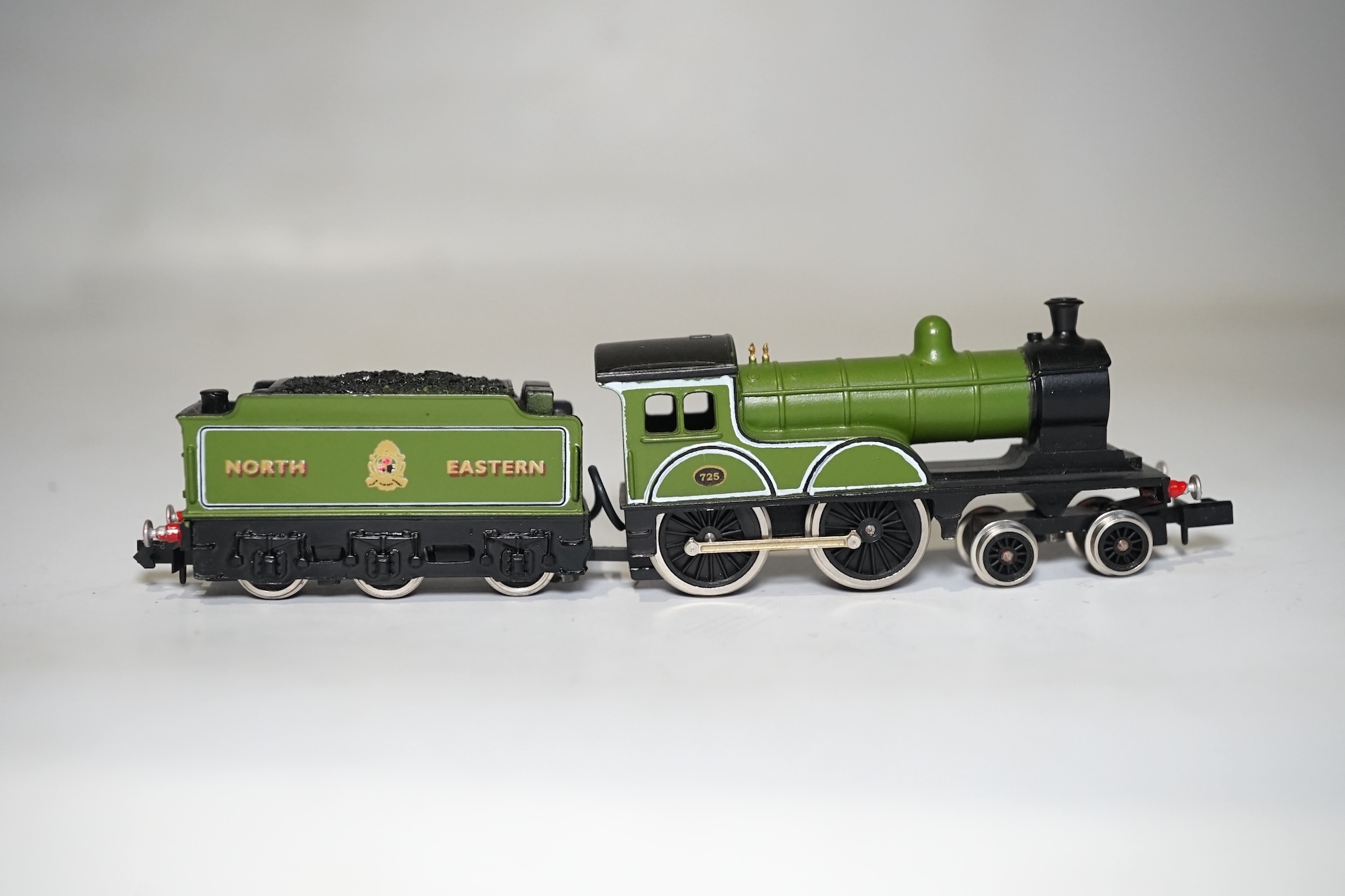 Two boxed Union Mills N gauge railway NER Class R tender locomotives; both 725. Condition - good.